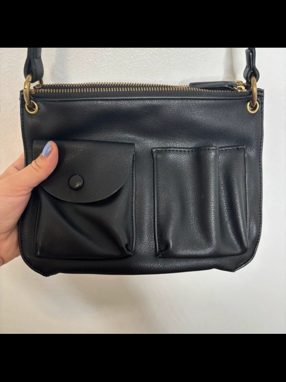 Anthropologie Black Pebbled Pocket Crossbody with Gold Hardware - Picture 2 of 8